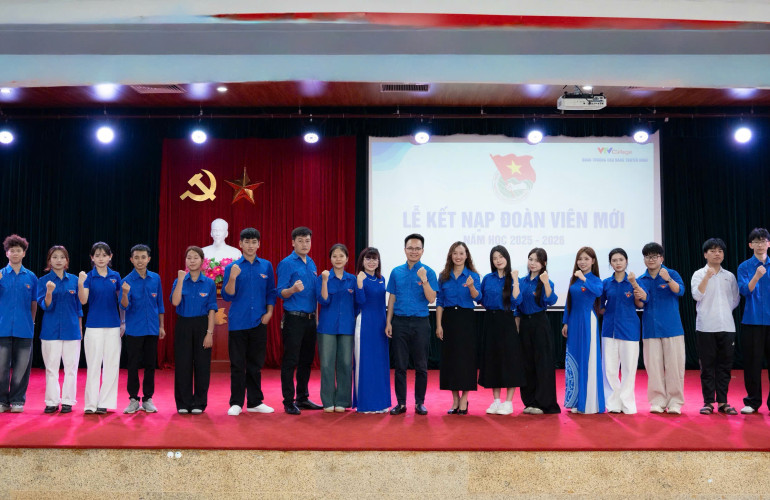 Tuổi trẻ VTV College học và làm theo gương Bác Hồ kính yêu