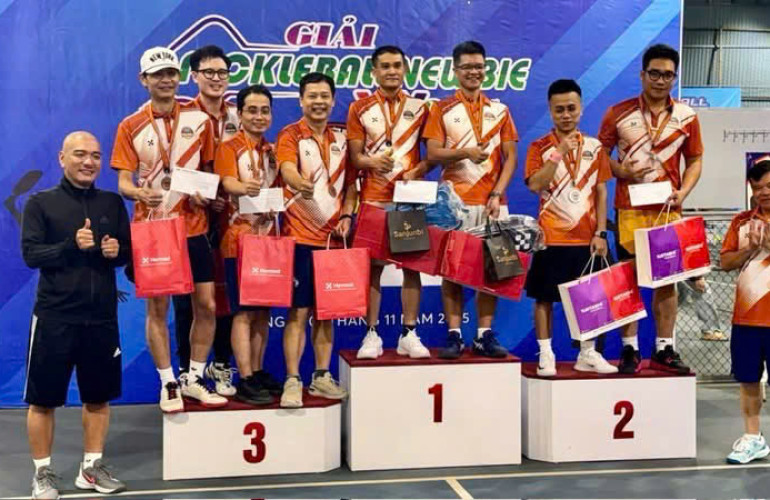 Giải Pickleball Newbie VTV 2025,  VĐV Trường CĐTH đạt giải Nhất đôi nữ và Giải Nhì đôi nam