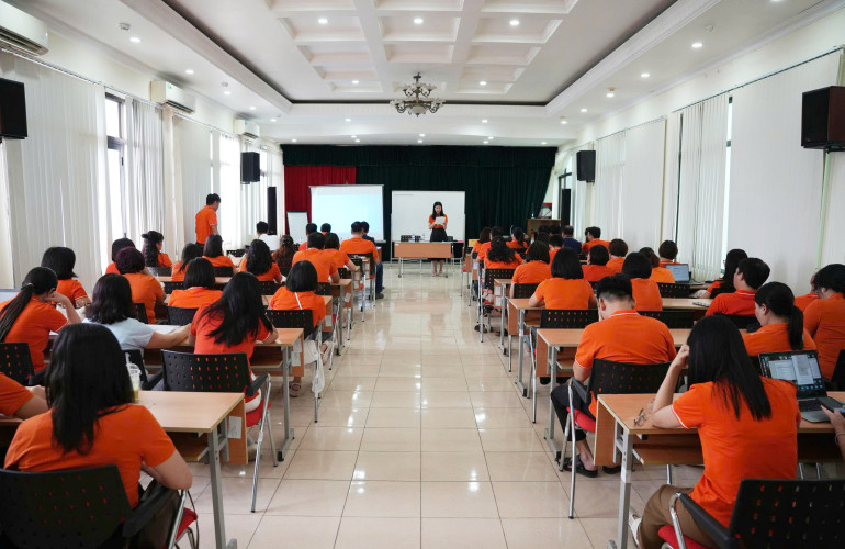 Trường Cao đẳng Truyền hình sơ kết công tác 6 tháng đầu năm 2026, quyết tâm thực hiện hiệu quả cơ chế tự chủ