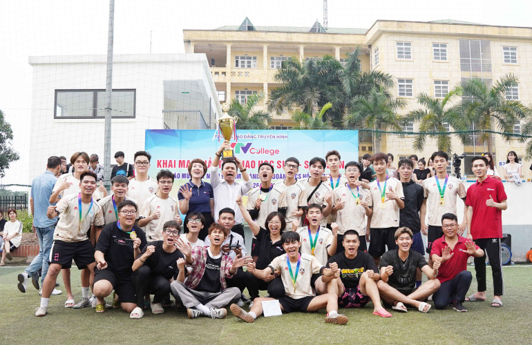 VTV College:  Liên quân CQP18 – CTTĐPT18 giành chức vô địch giải bóng đá học sinh, sinh viên 2024